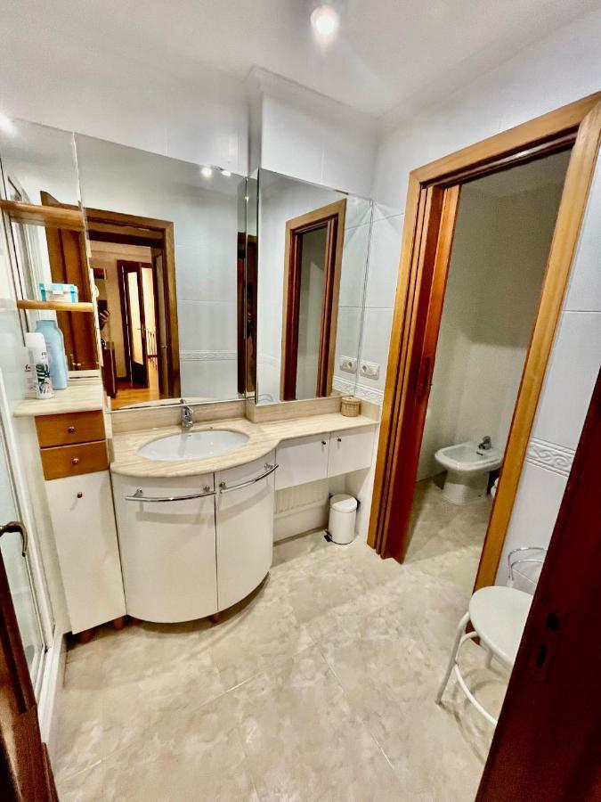 Atuaire Home Agradable Apartamento En El Centro De Burgos Parking Incluido Kültér fotó