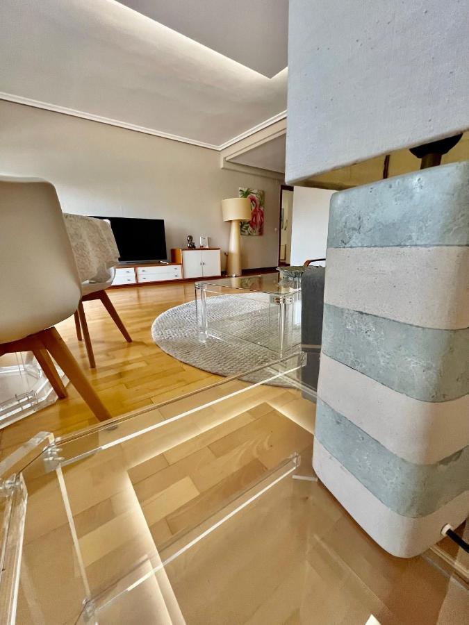 Atuaire Home Agradable Apartamento En El Centro De Burgos Parking Incluido Kültér fotó
